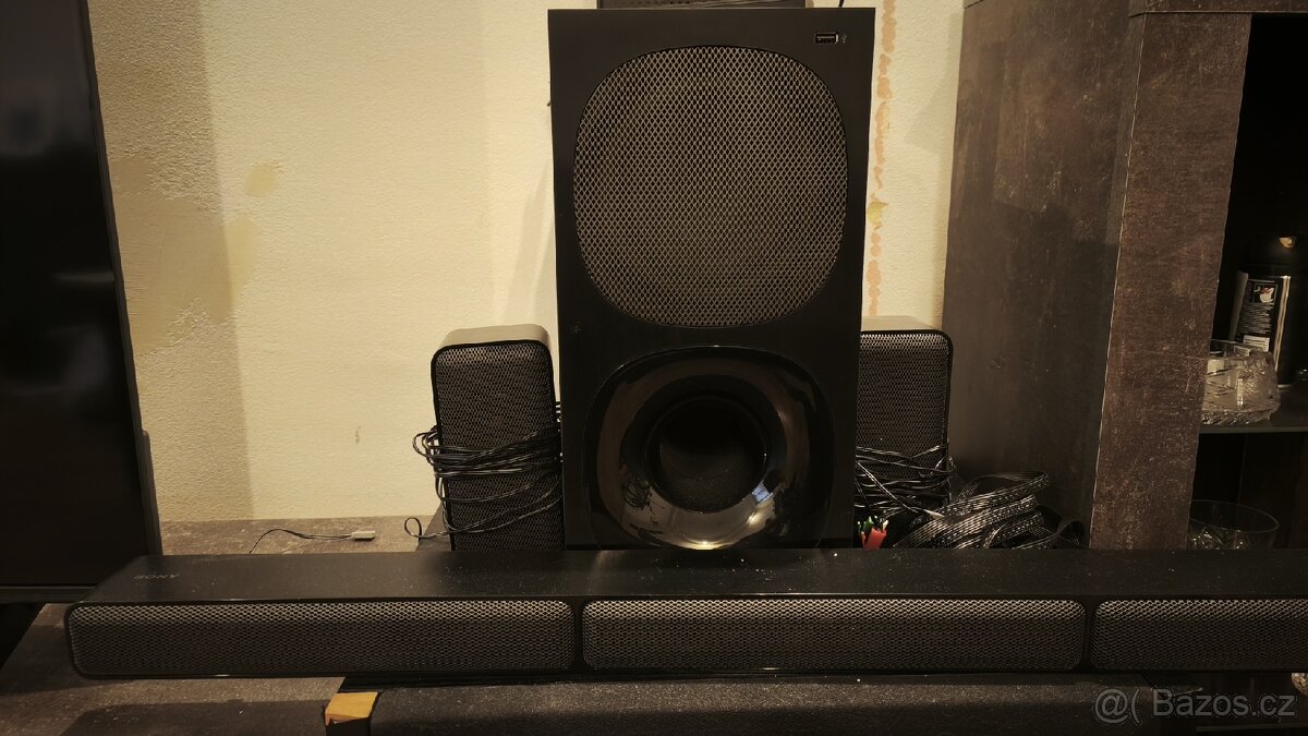 Prodám sounbar sony 5+1 - 2