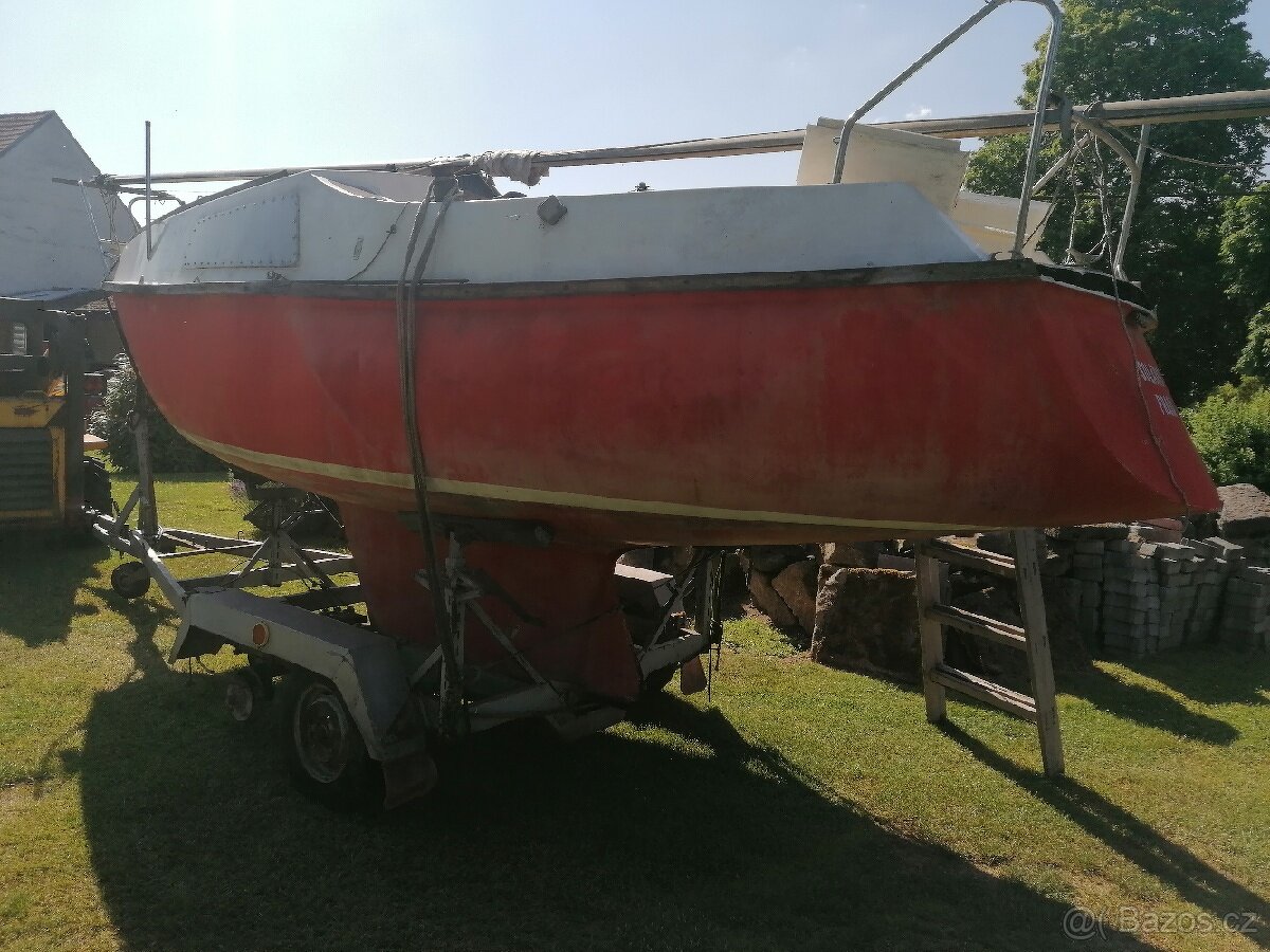 Kajutová plachetnice - 2