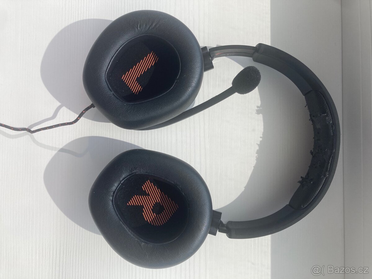 Herní sluchátka JBL Quantum Tech - 2