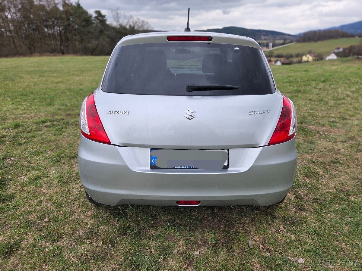 SUZUKI SWIFT 1,2 2015 - 2