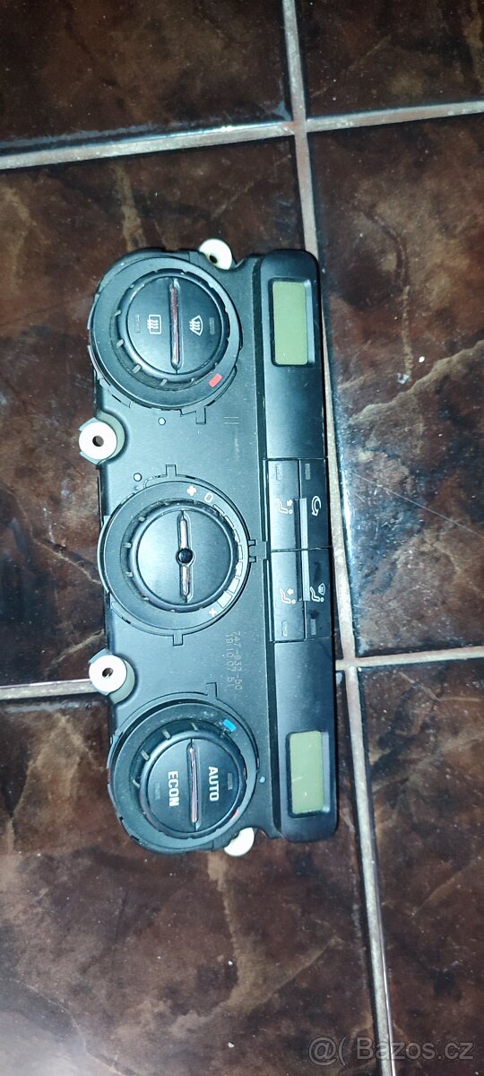 Panel klimatroniku octavia 2 - 2
