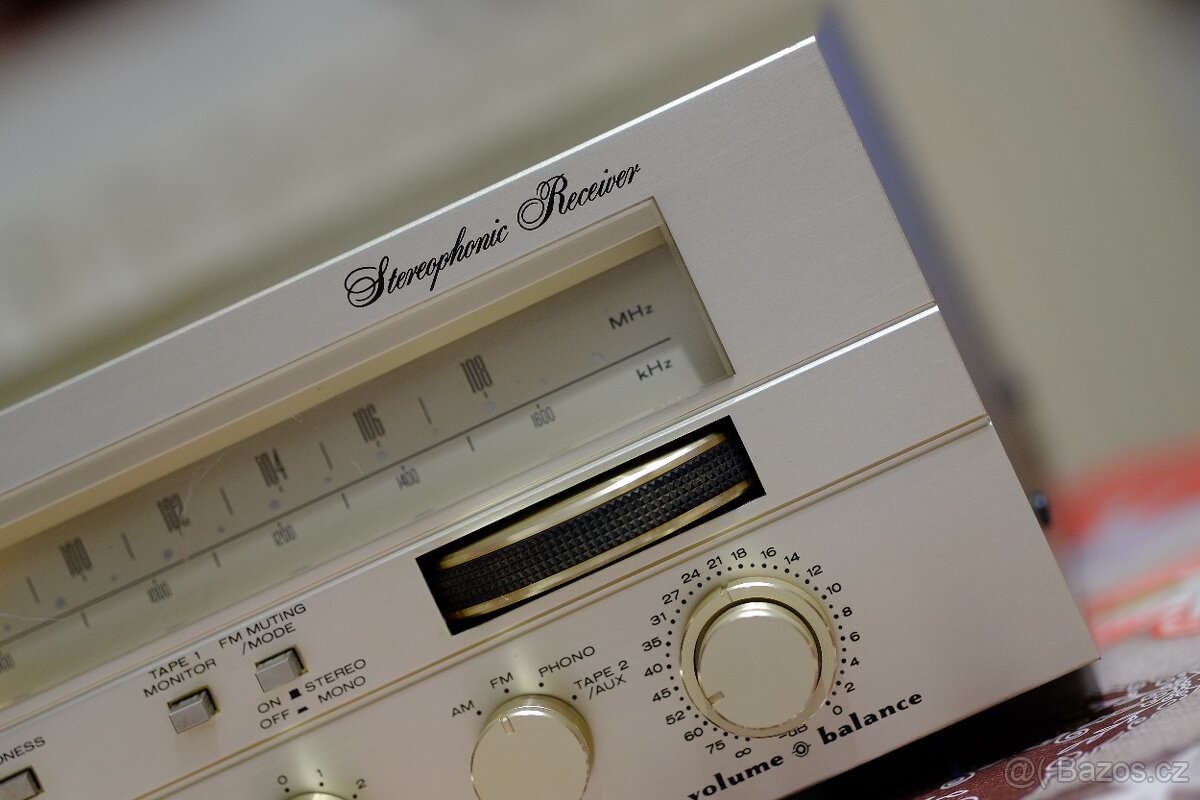 MARANTZ - sr 2010 - stary pekny vintage receiver - 2