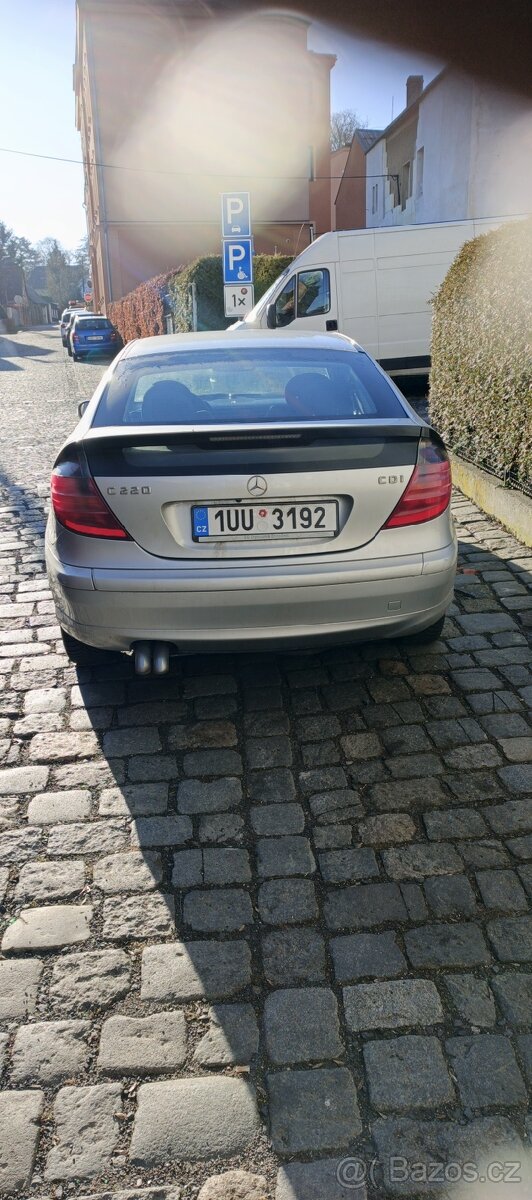 Mercedes c220 cdi (cl203) - 2