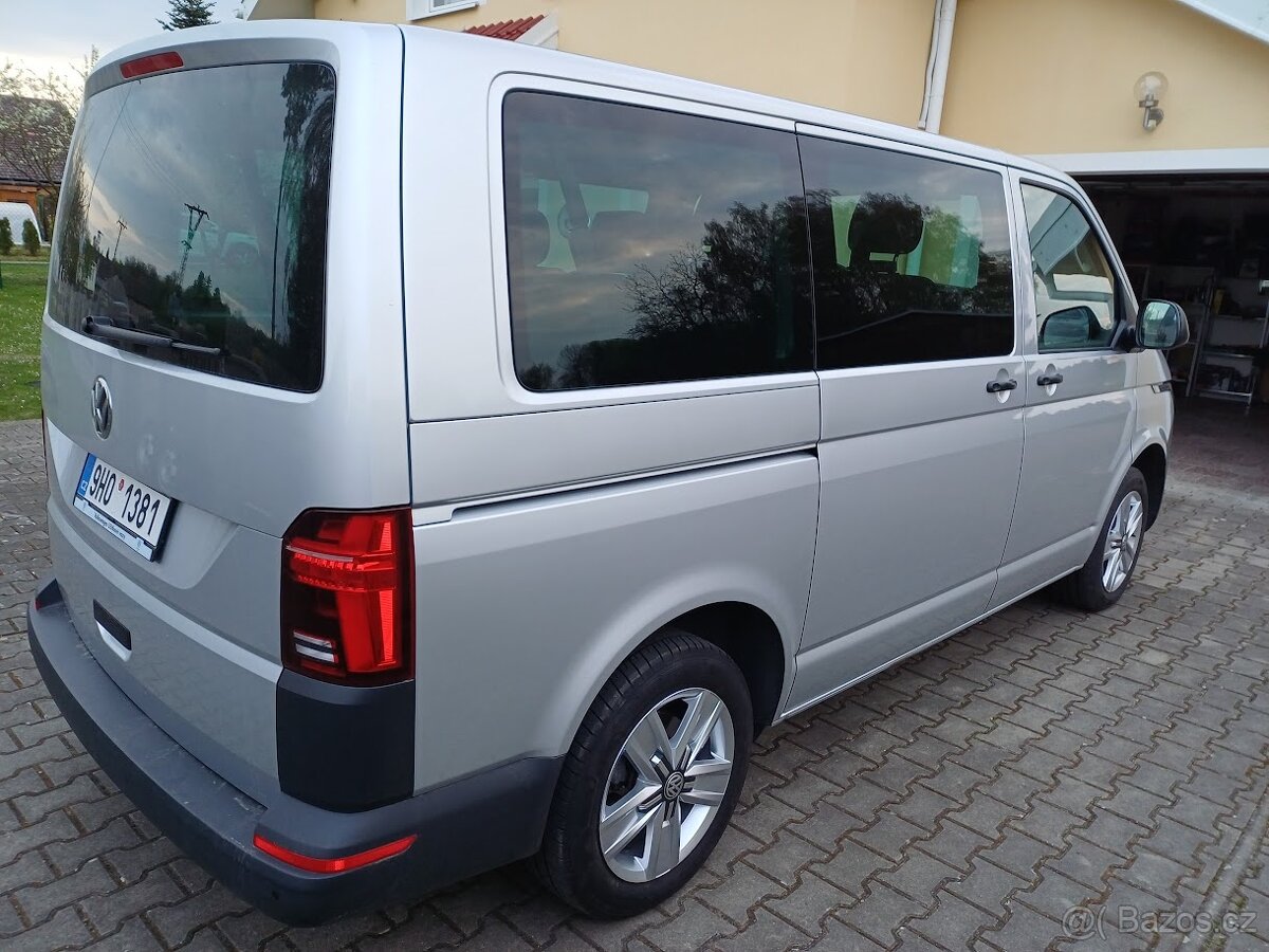 VW Transporter T6.1 4Motion DSG 2023, Webasto, 8 míst - 2