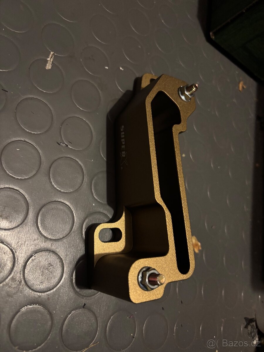 Pedal spacer focus mk4 - 2