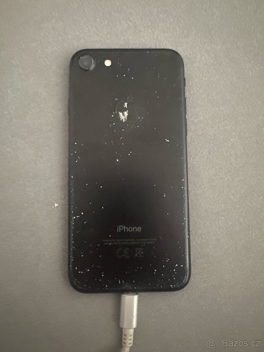 IPhone 7 na opravu - 2