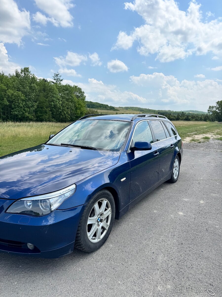 BMW e61 525i - 2