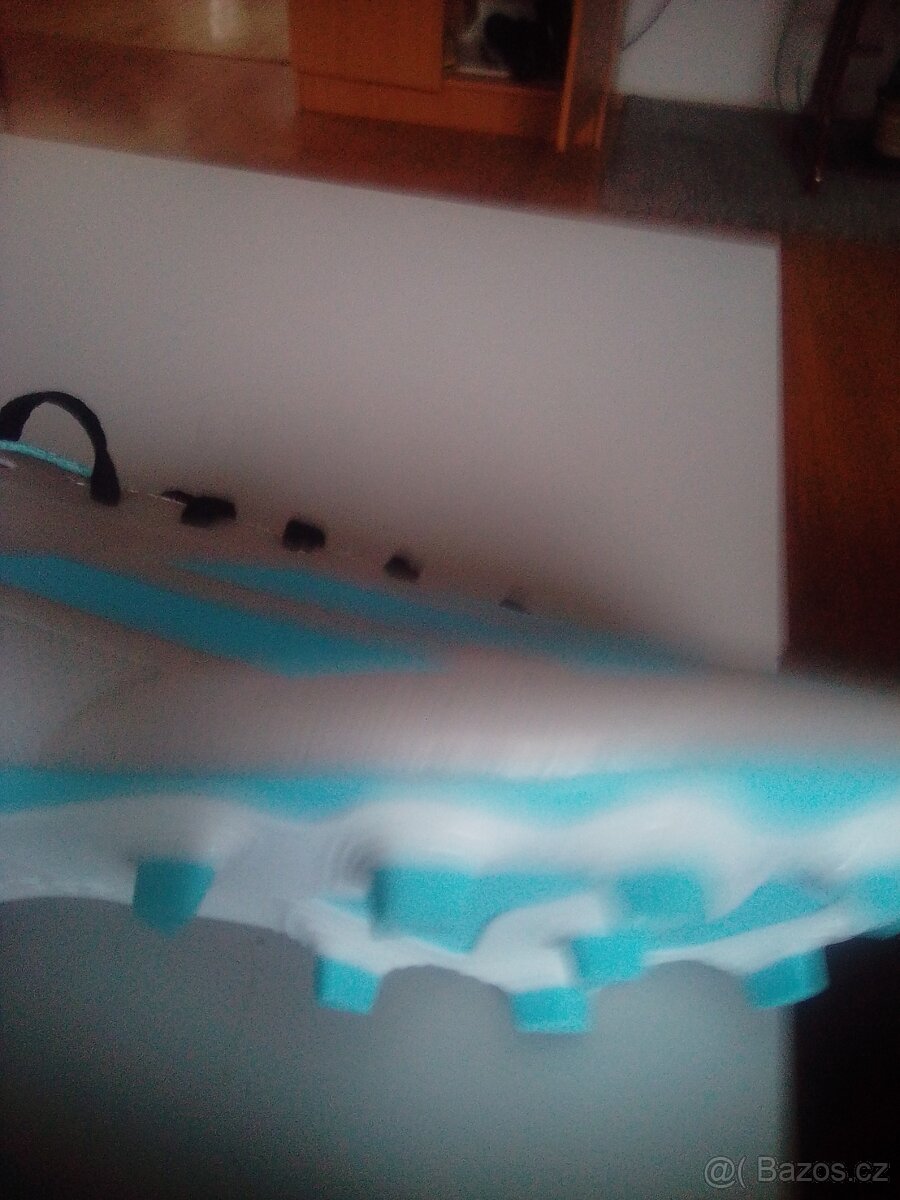 Kopačky Adidas - 2