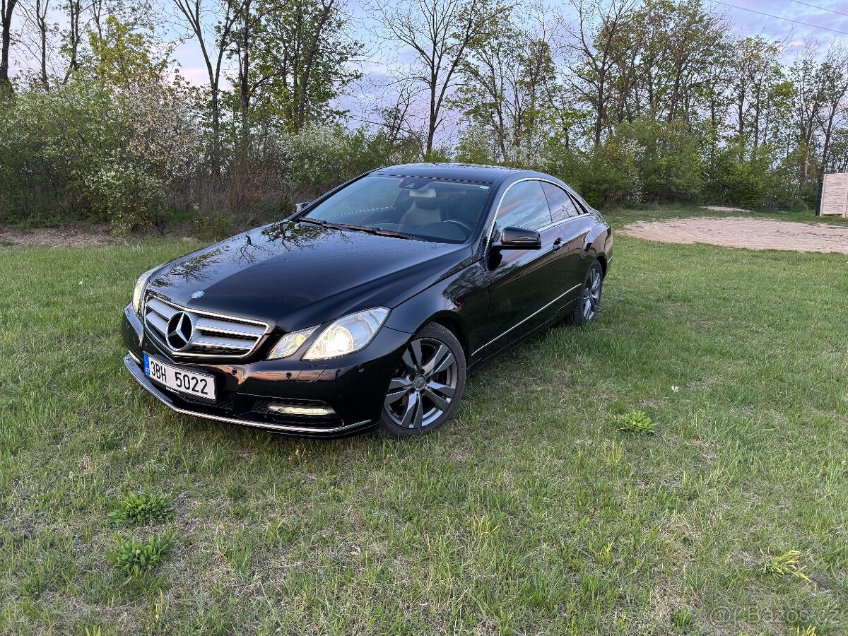 Třídy E 220CDI Coupé 125kw - 2