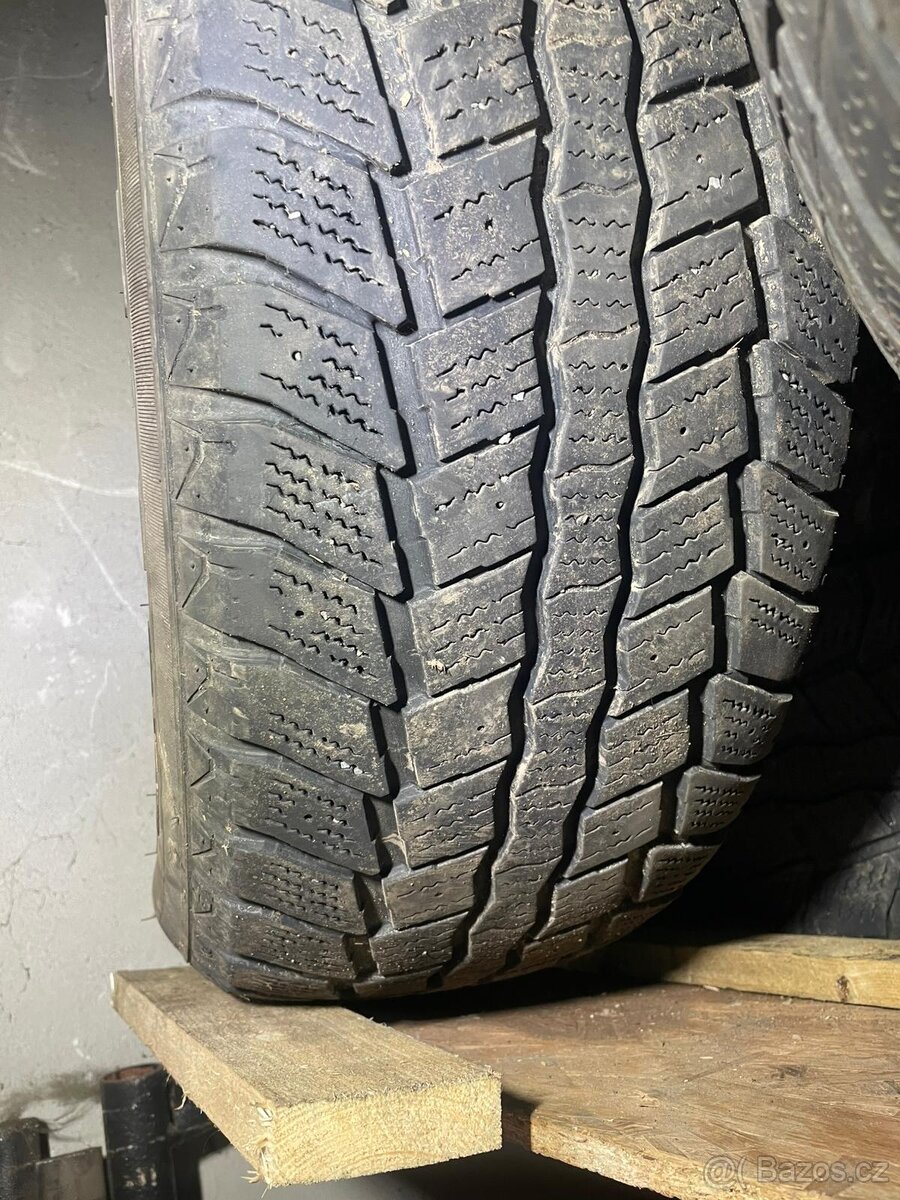 pneu 275/65 r18 - 2