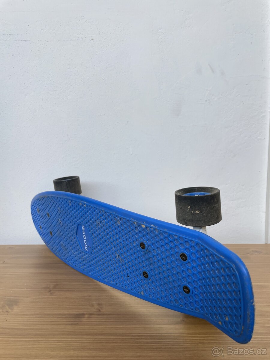 Pennyboard značky Moove - 2