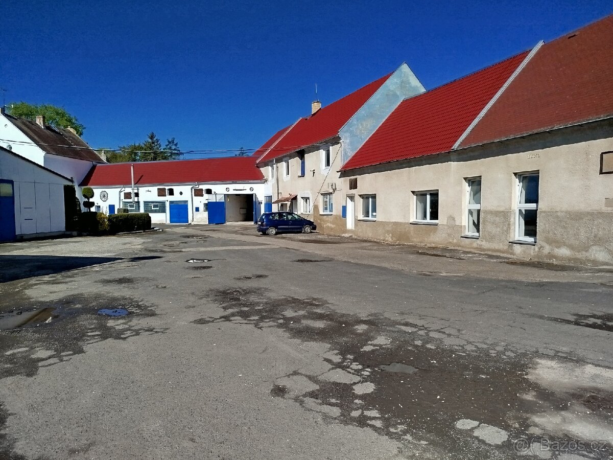 Prodej arealu v Otvicích - 2