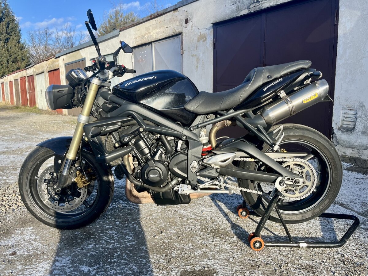 Triumph Street Triple 675 - 2
