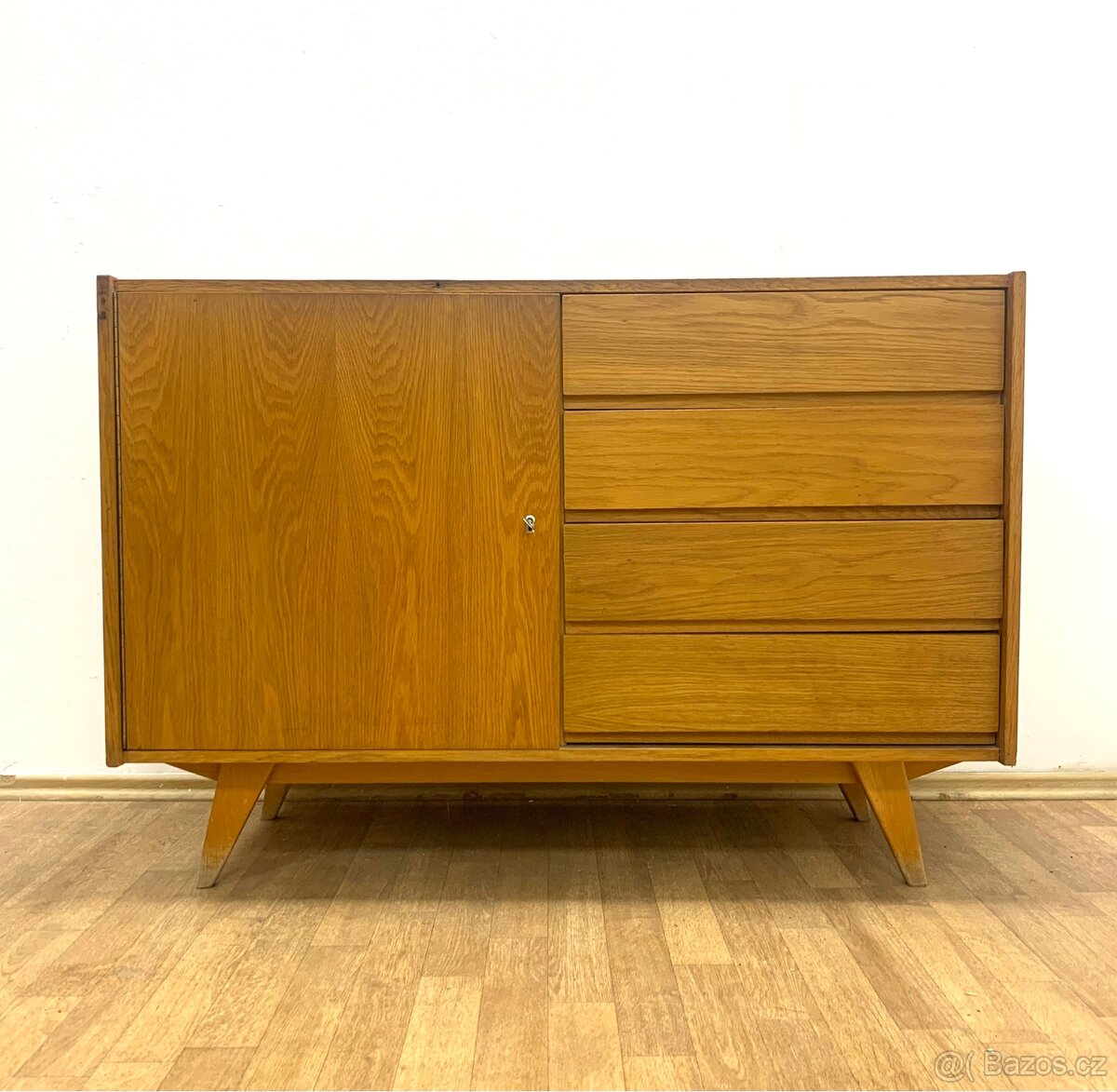 Retro komoda Jiroutek 60. léta ; - 2