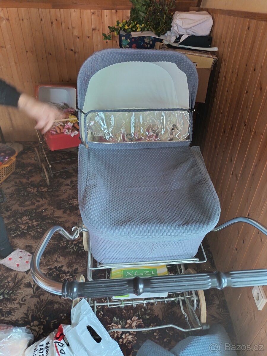 Retro kočárek - 2