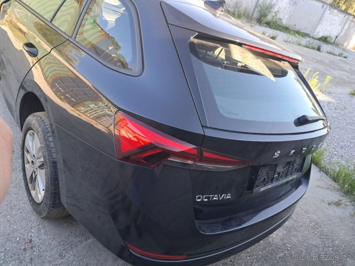ŠKODA OCTAVIA IV COMBI 2.0TDI 2023 DTT - 2