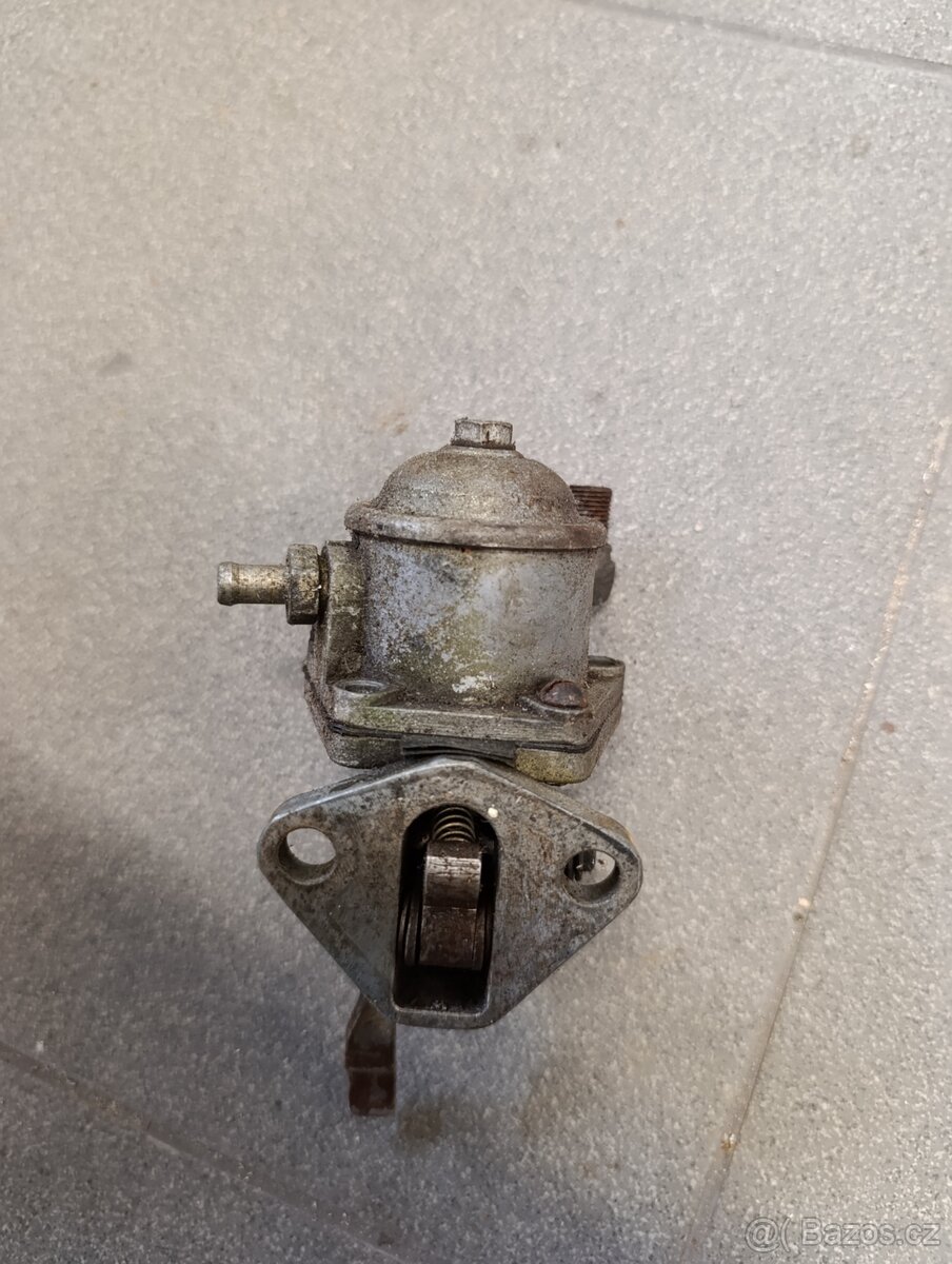 Mechanicka palivova pumpa Jikov - 2