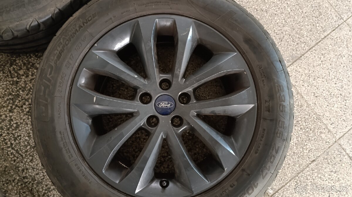 Sada alu kol 17" s letními pneumatikami 235/55 ZR17 (5×108)