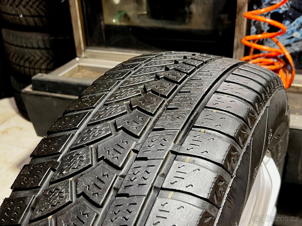 Originál kola VW 5x120 R16, pneu 215/65 R16 98H DOT2618