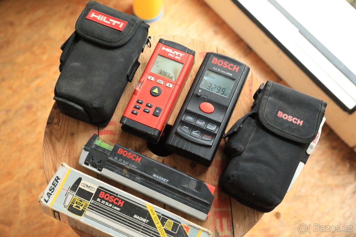 sbírka stavebních laserů - 2