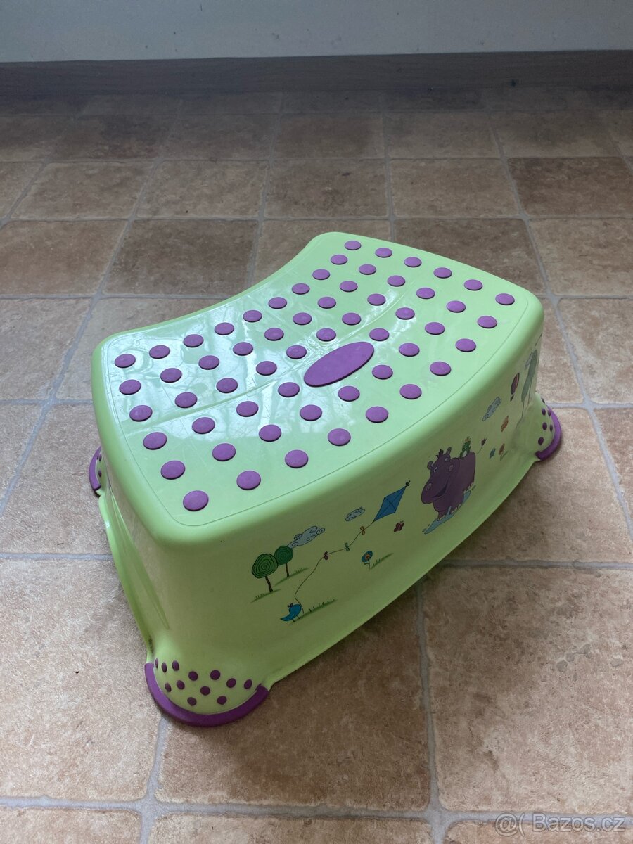 Dětská stolička. - 2