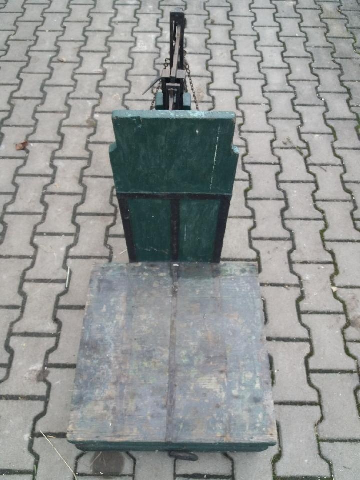 starožitná váha decimálka+závaží 1kg a 0,5kg - 2