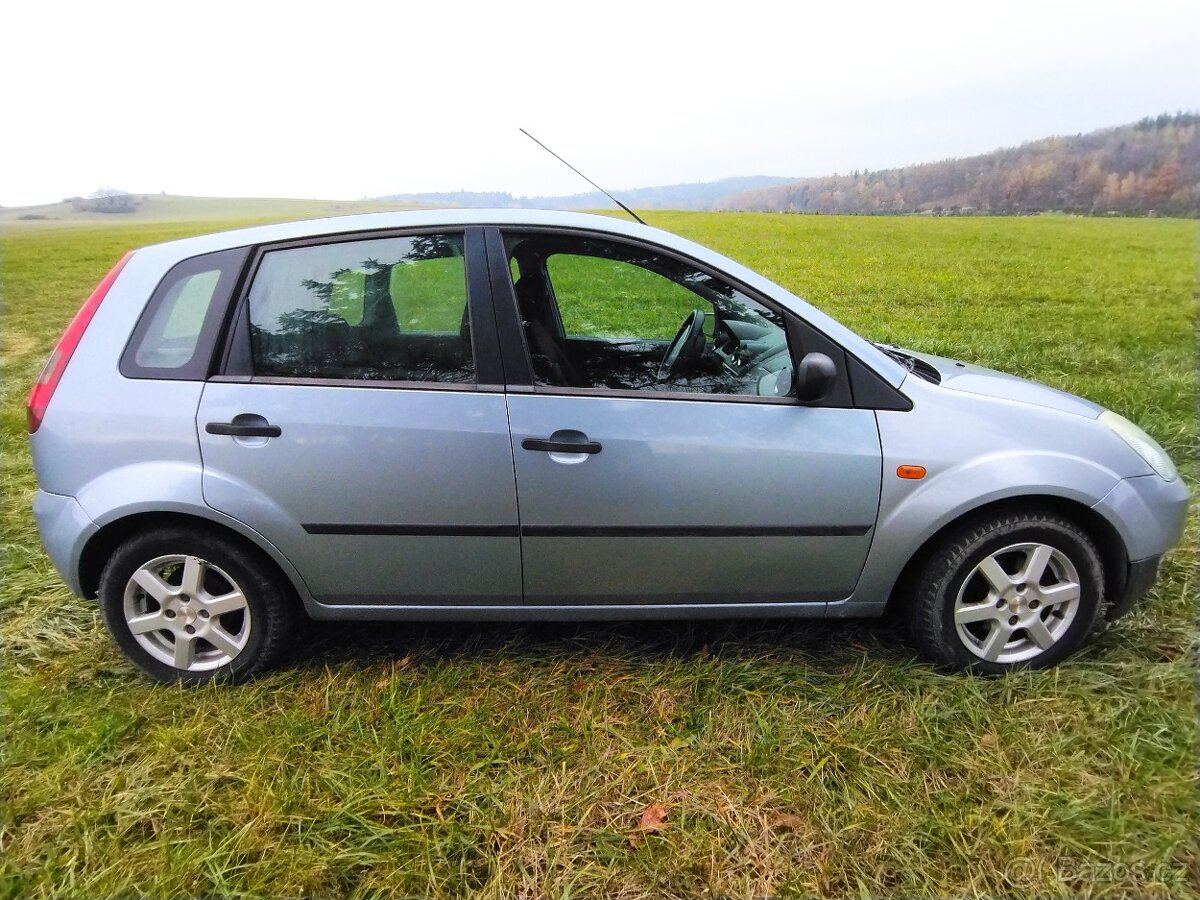 Ford Fiesta - 2