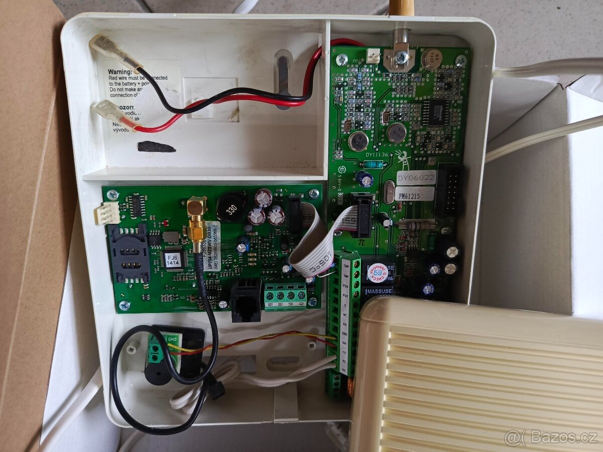 ALARM JABLOTRON JA-60GSM + venkovní PIR - 2