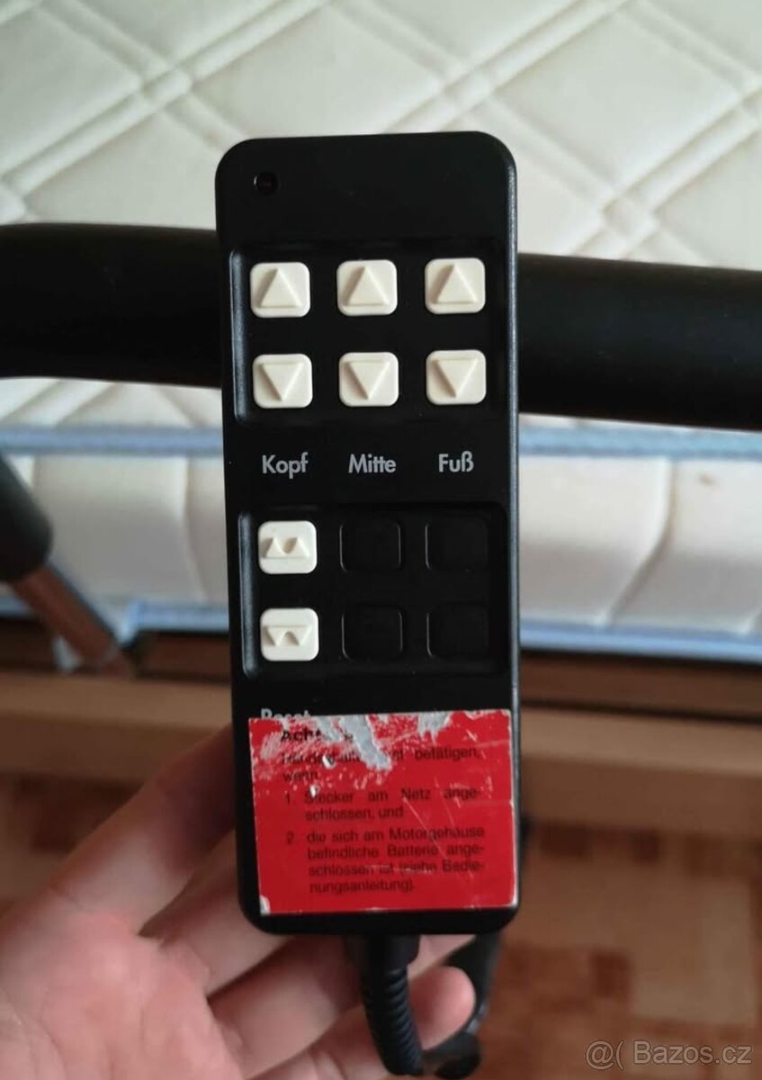 Zdravotní polohovatelná postel 100x200 - 2