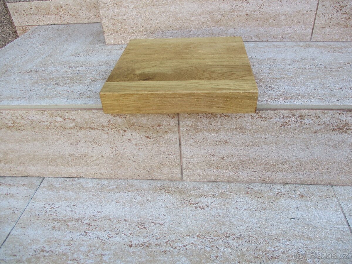 Podstavec pod květináč - masiv dub - 2