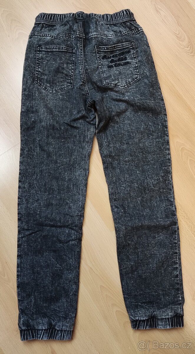 Chlapecké zateplené kalhoty 146 Bonprix - 2