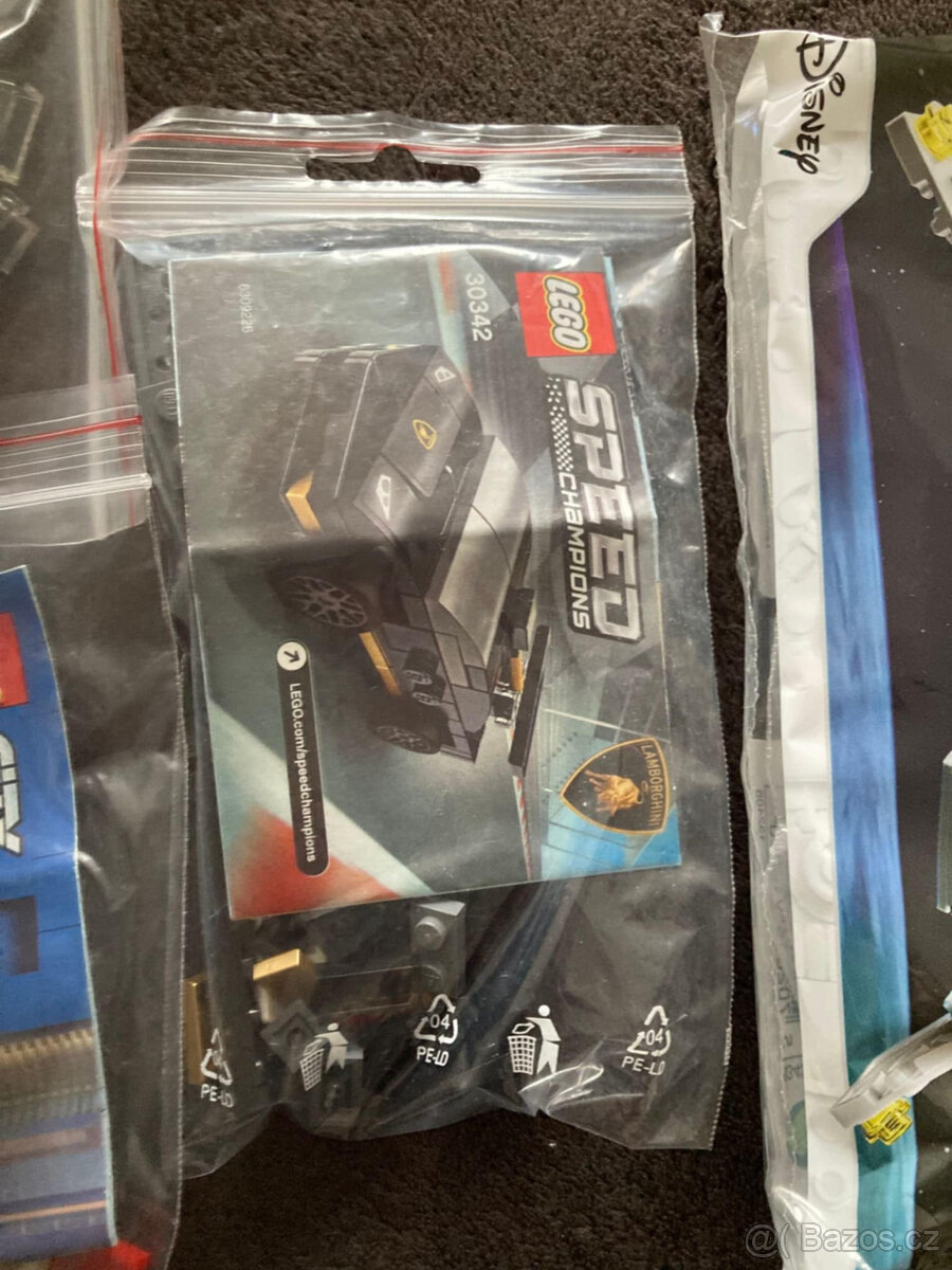 Různé lego polybagy - 2