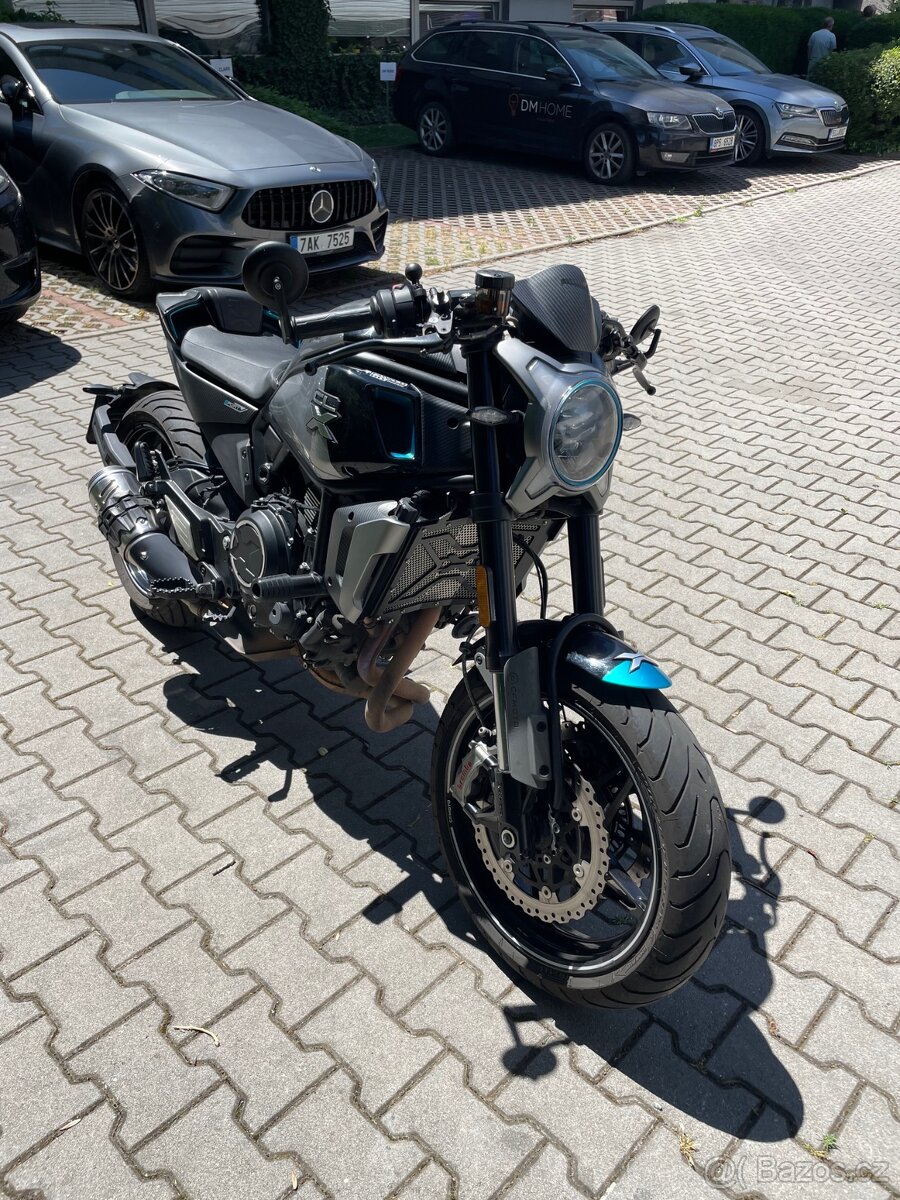 CFMoto 700CL-X Sport - 2