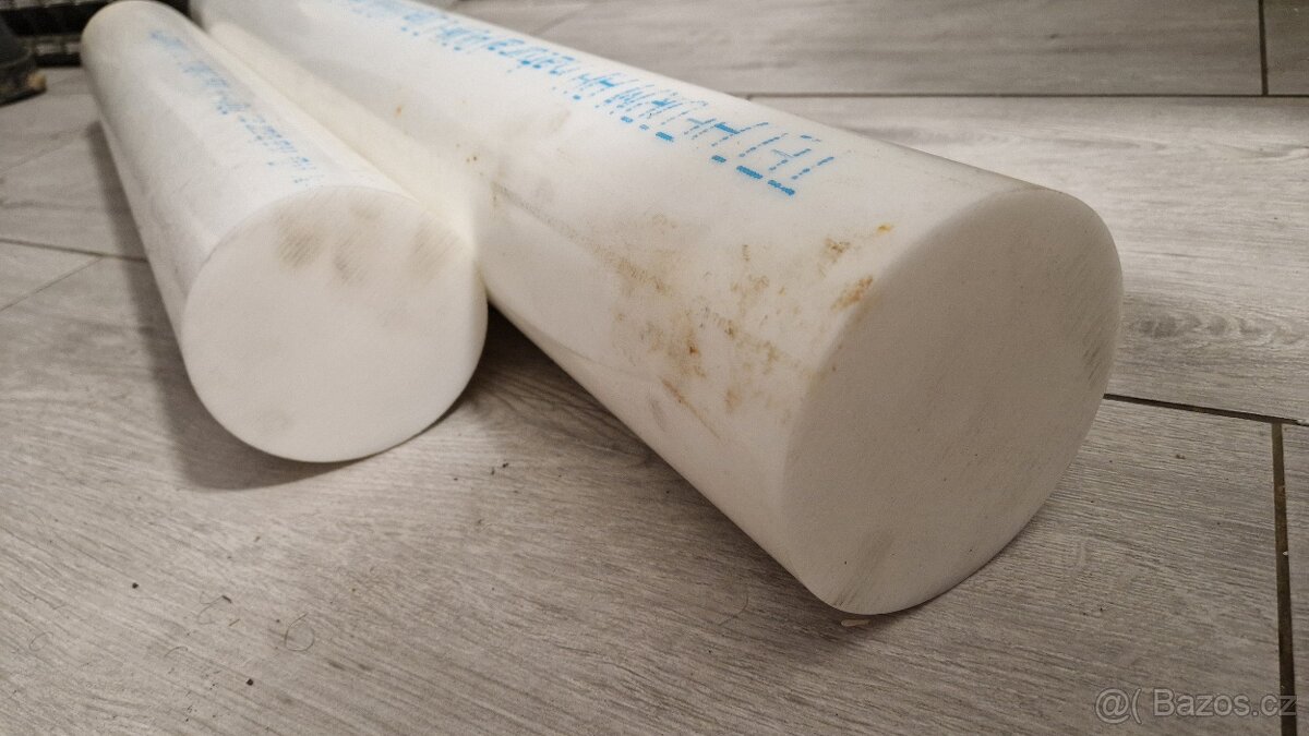 Prodej zbytků - Materiál POM-C a POM-H - 2