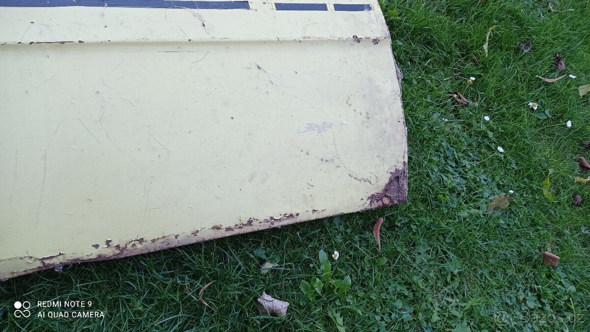 Pravé Dveře škoda 110r - 2