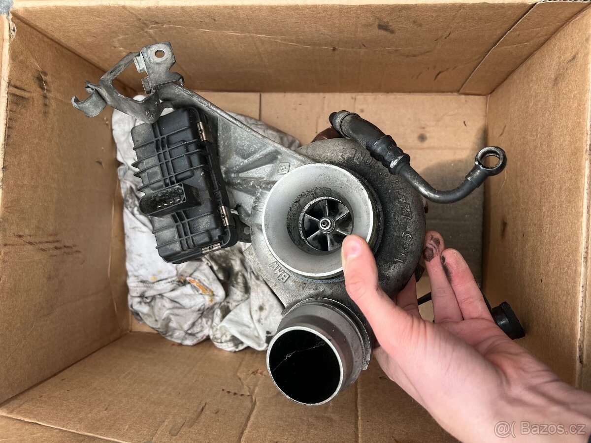 Turbo BMW F30 320xd - 2