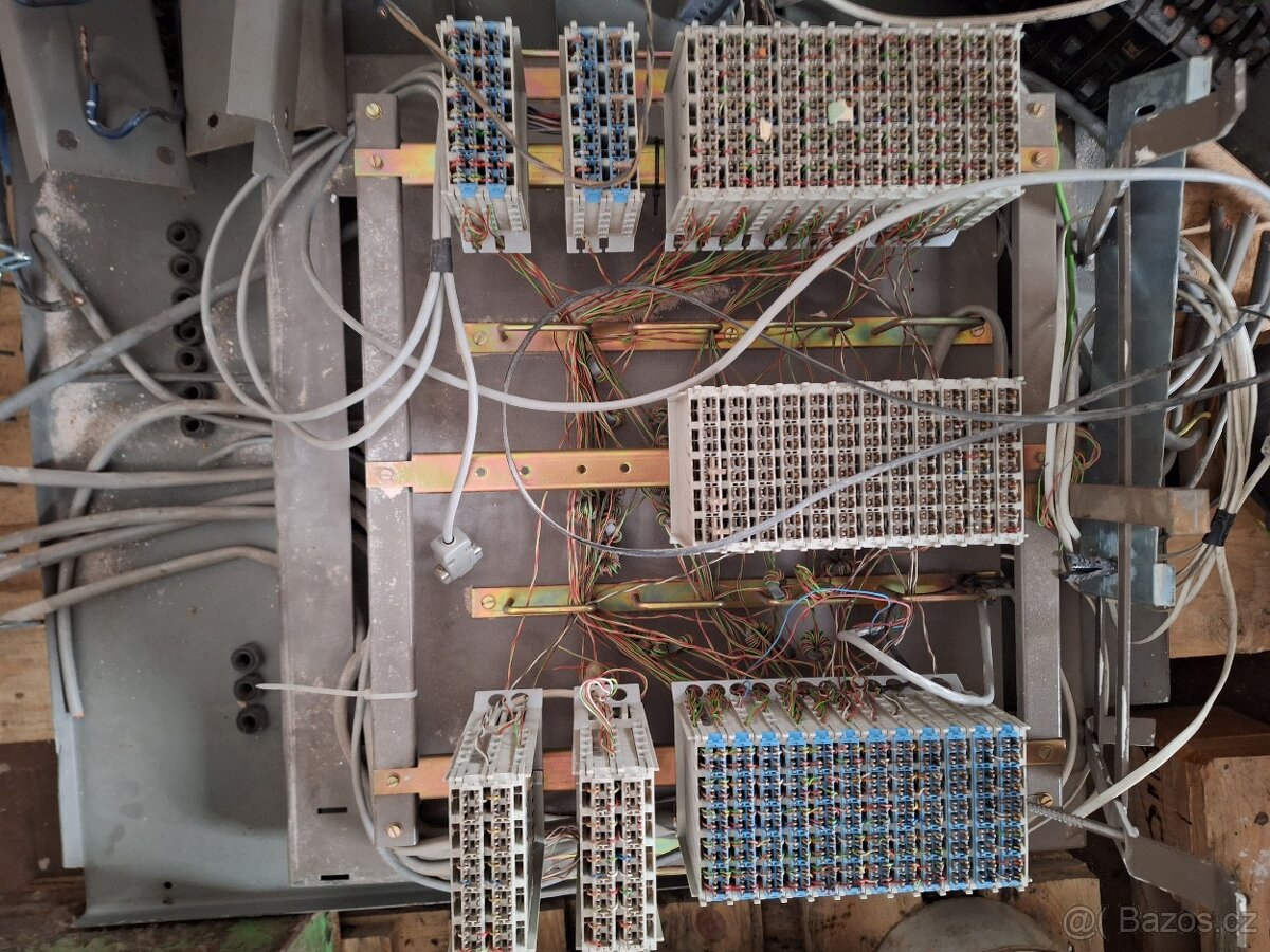 Telefonní ústředna - 2