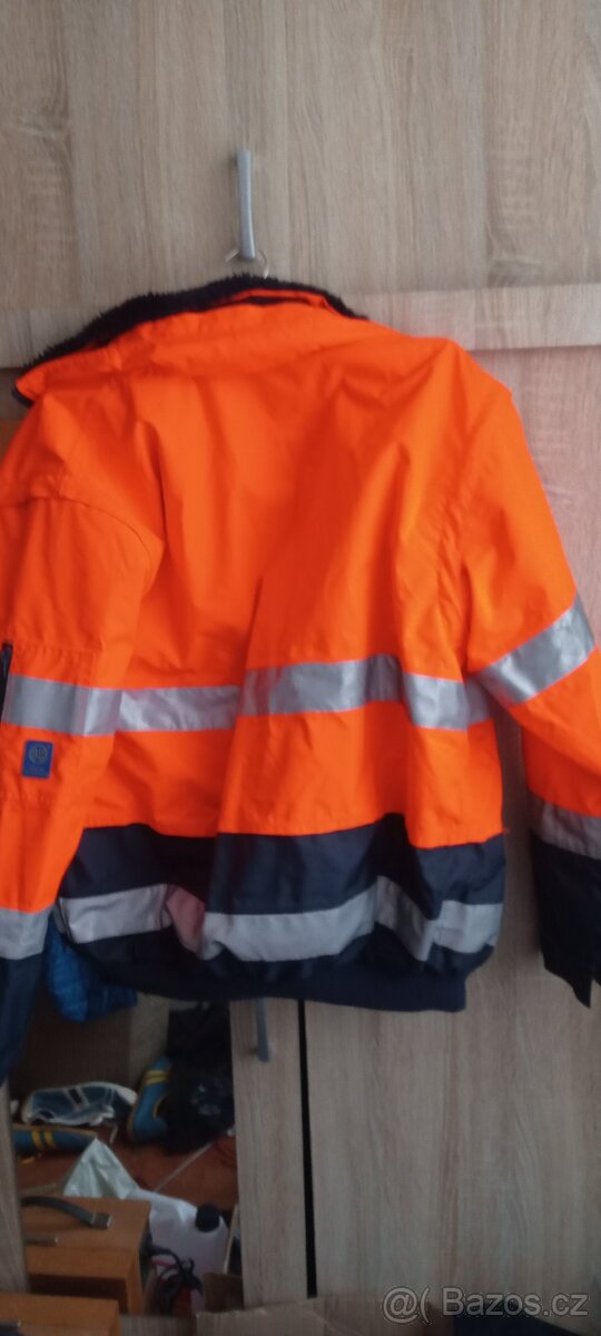 Pracovní,zateplená bunda - 2