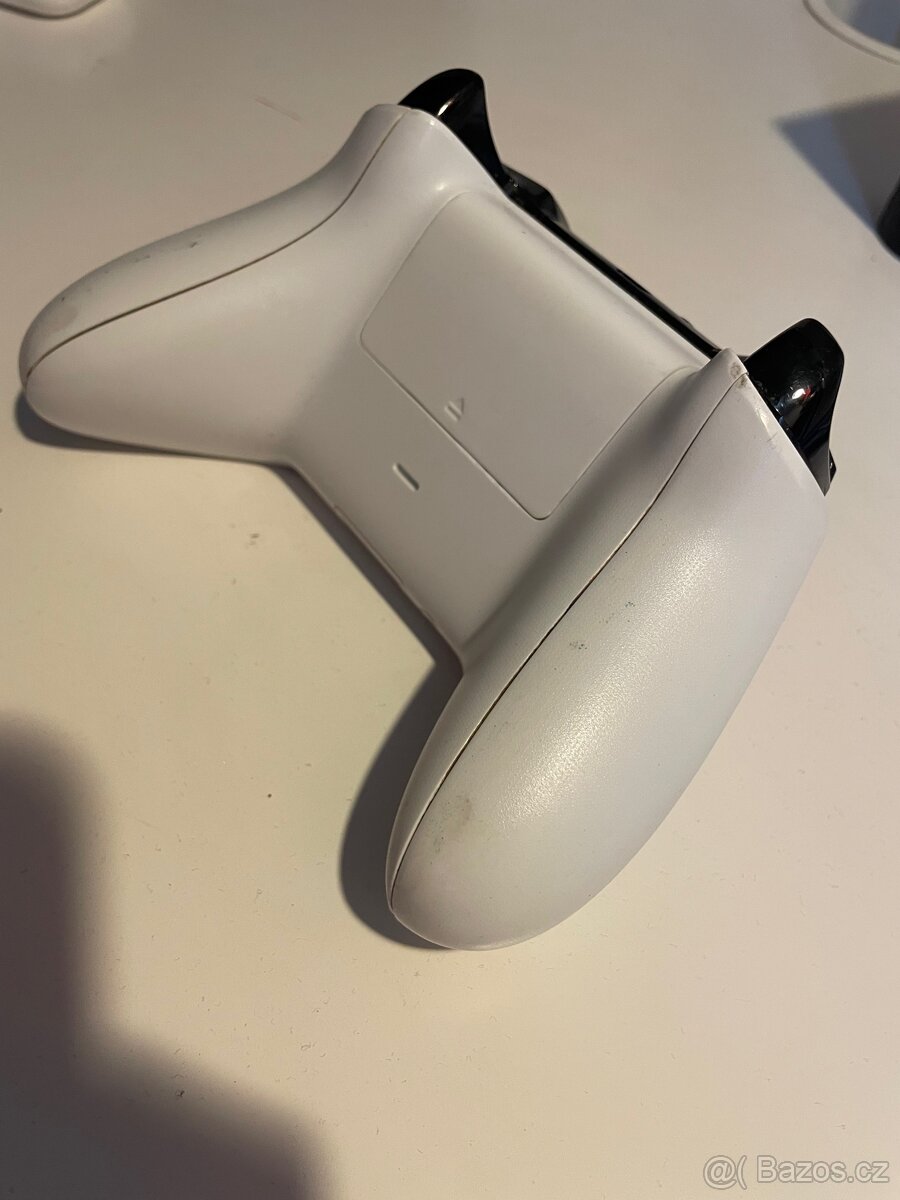 Ovladač Xbox - 2