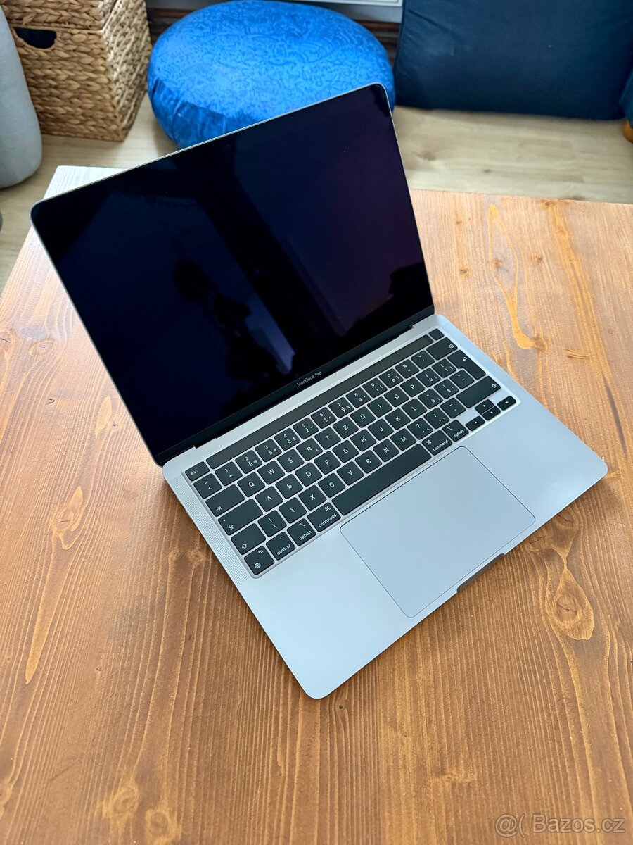 Macbook Pro 2022 M2 13” 16gb - 2
