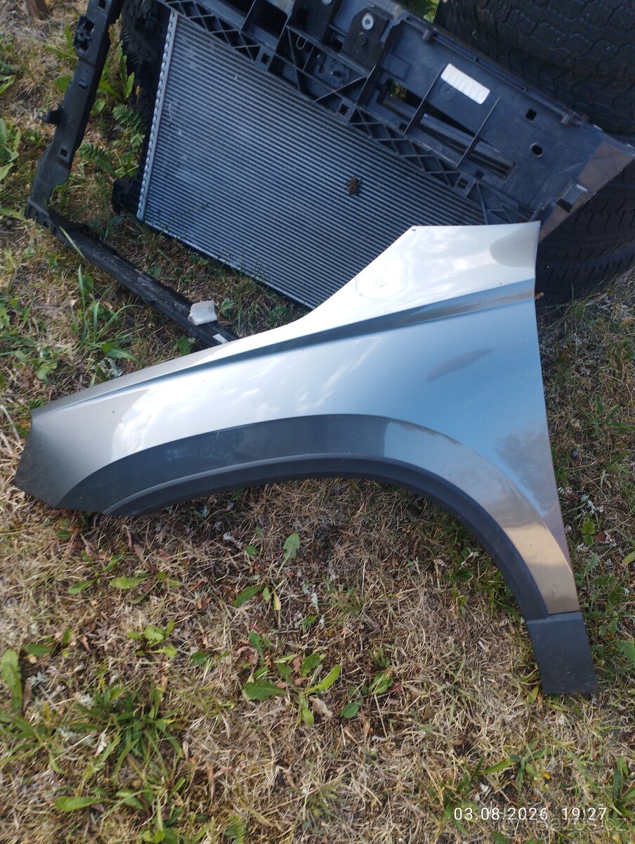 Levý přední blatník Škoda Karoq - 2