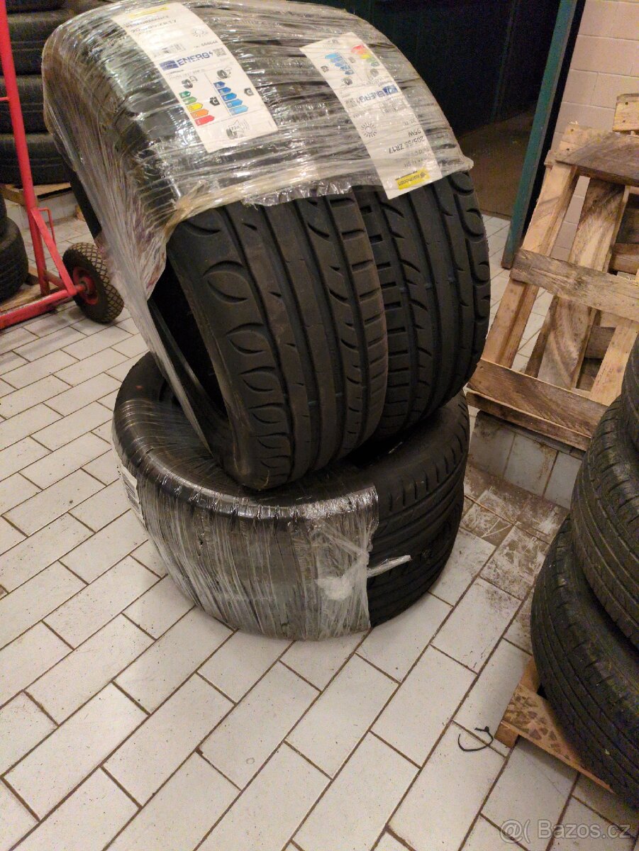 Nové letní pneu Kormoran 205/55 R17 95W - 2