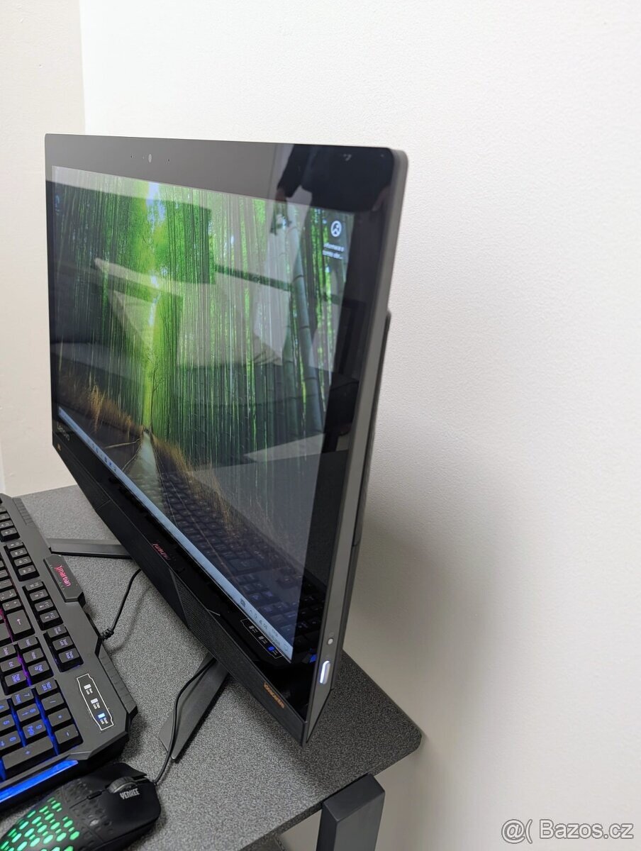 Lenovo Ideapad 700-24 ISH - 2