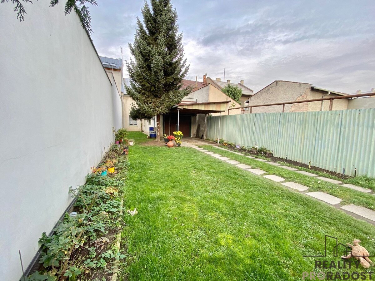 Prodej rodinného domu Olomouc, Chválkovice. - 2