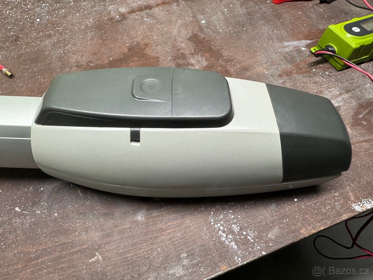 Pohon na dvoukřídlá vrata mastiff300LLS - 2