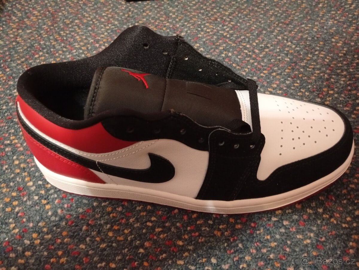 ORIGINÁLNÍ BOTY NIKE JORDAN 1 LOW SE Z NĚMECKA 43 - 2