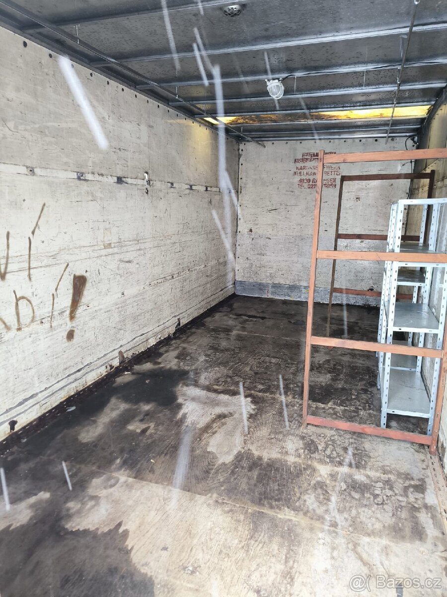 Stavební buňka/bouda/přístřešek 2,5 x 2,7 x 6 m - 2