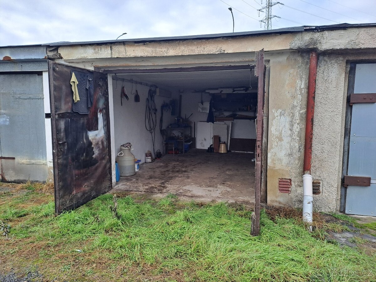 Garáž 22 m2, Bílina, ul. Sadová, Teplické předměstí - 2