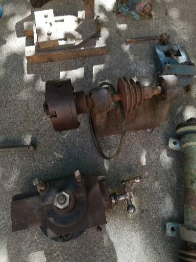 Hřídel a support na soustruh - 2