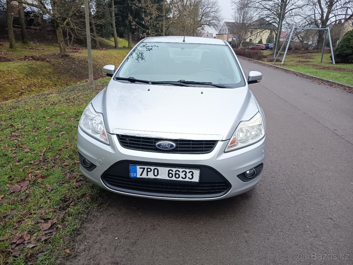 Focus 1.6 i 74kw rok 2011 - 2